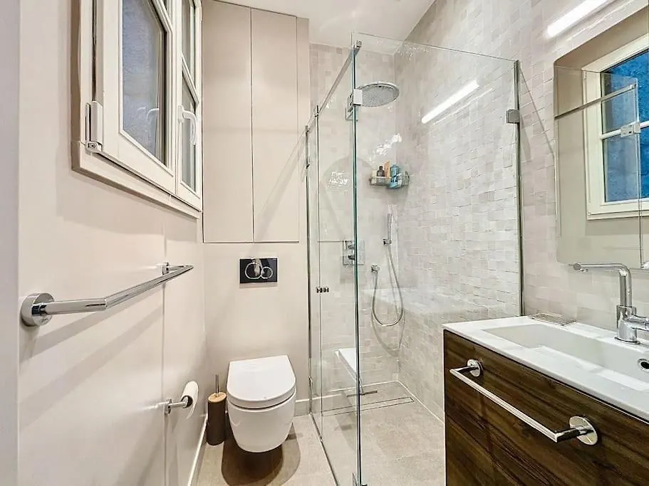 Anvers Paris Apartment